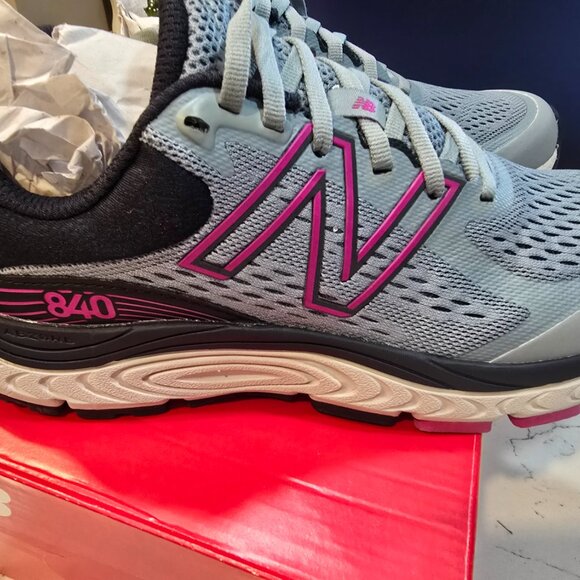 Women's New Balance 840v5 Walking/Running Shoe Cyclone Grey *W840CM5 SZ 7 NEW - Picture 5 of 13
